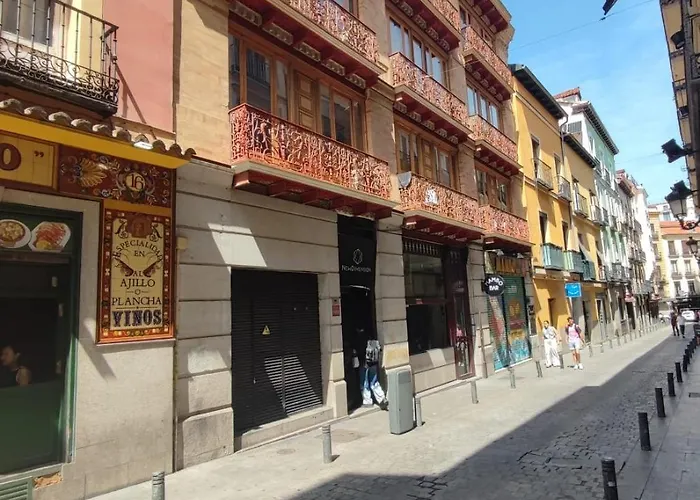 Ama Madrid Santa Ana